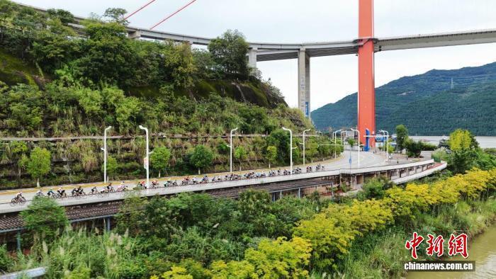 历史, 草坪出发, 的成绩 历史, 草坪出发, 的成绩