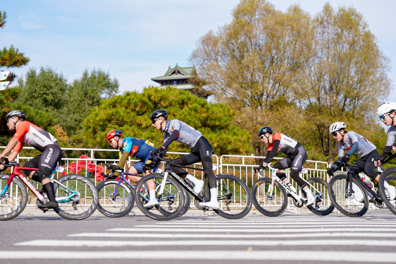 化融合, 公开组第一